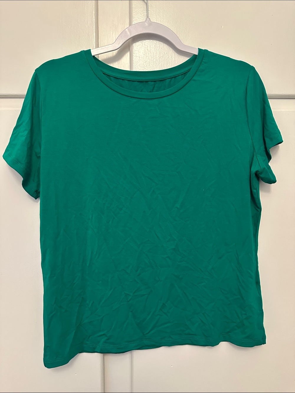 LIKE NEW Emerald Green Stretch Workout T-Shirt
